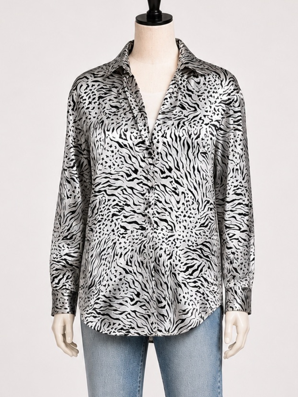Womens Black & White Animal Print Button-Up Blouse